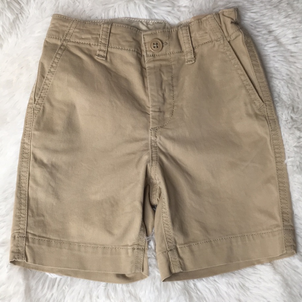 Boys gap khaki shorts